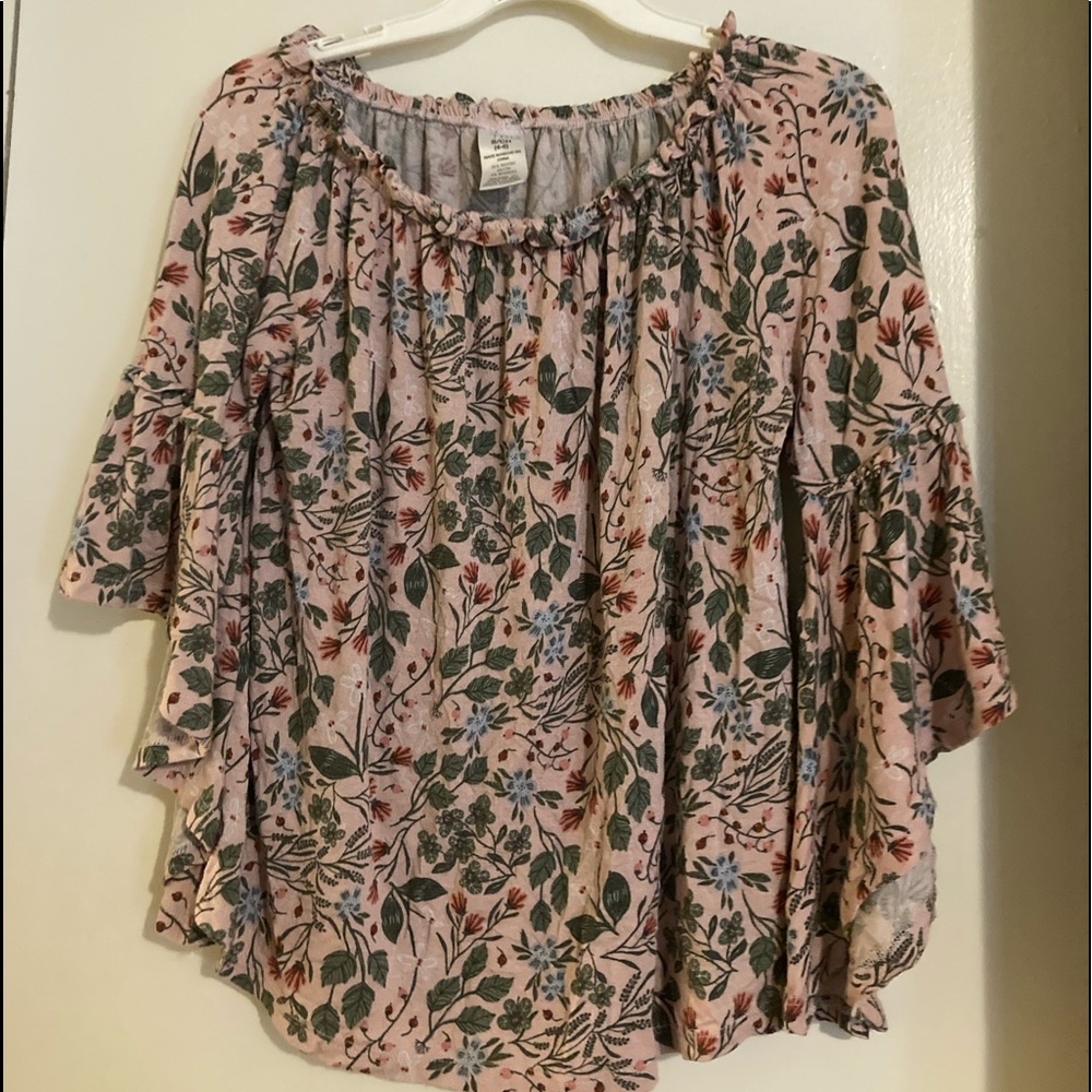 Cute top